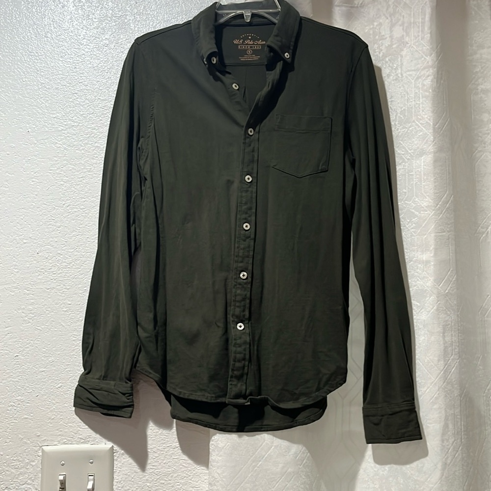 US polo Assn men button up shirt size small